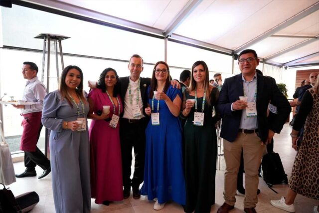 Cóctel La Ruta ZIS Perú 2025