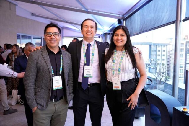 Cóctel La Ruta ZIS Perú 2025