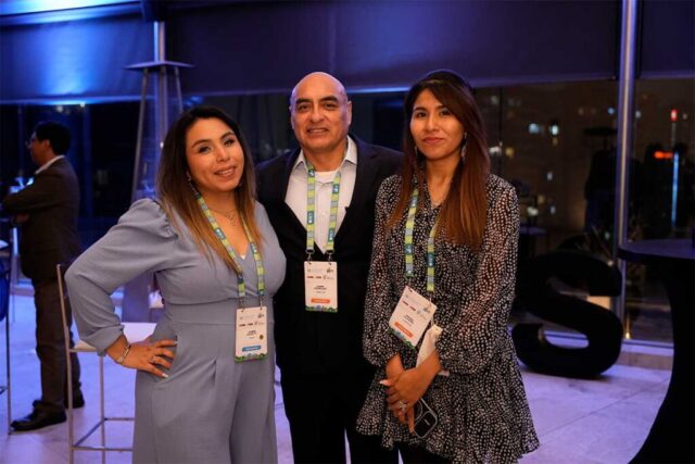 Cóctel La Ruta ZIS Perú 2025